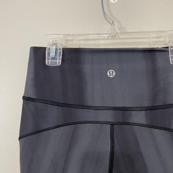 Lululemon Size 6 Tie Dye In Movement Crop Leggings Everlux High Rise 22" Inseam - Picture 4 of 6